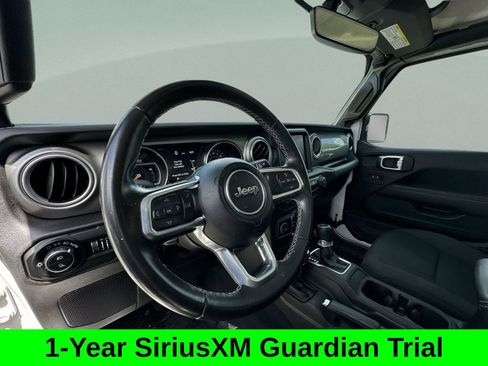 Used 2021 Jeep Gladiator Overland AWD/4WD image 19