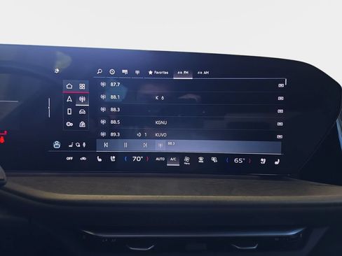 Used 2025 Audi Q5 Prestige AWD/4WD image 24