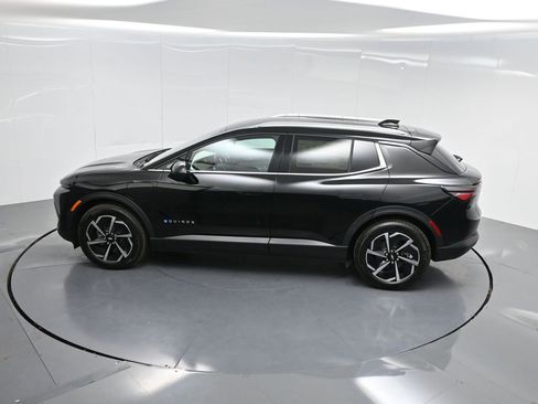 Used 2026 Chevrolet Equinox EV LT image 43