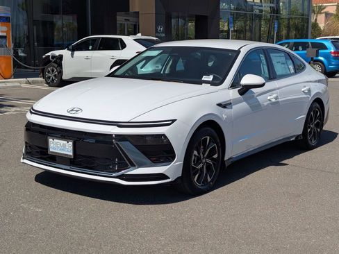 New 2025 Hyundai Sonata SEL image 11