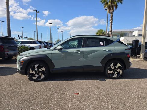 New 2026 Hyundai Kona Limited FWD image 3