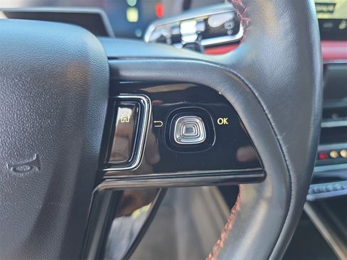 Used 2023 Lincoln Corsair Reserve w/ Equipment Group 202A image 22