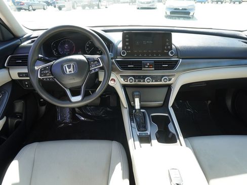 Used 2020 Honda Accord LX image 17