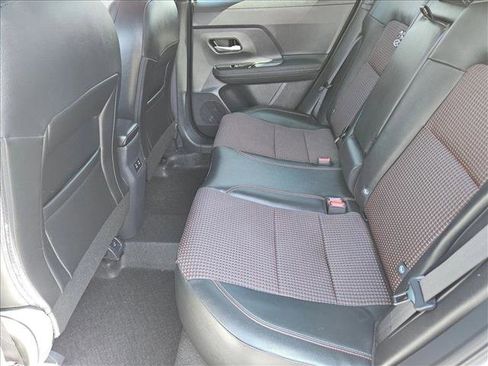 Used 2025 Nissan Kicks SR w/ Illumination Package image 29