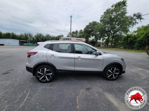 Used 2021 Nissan Rogue Sport SL w/ Premium Package AWD/4WD image 7