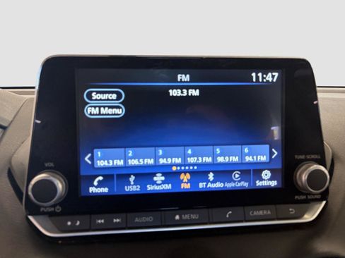 Used 2024 Nissan Sentra SV FWD image 29