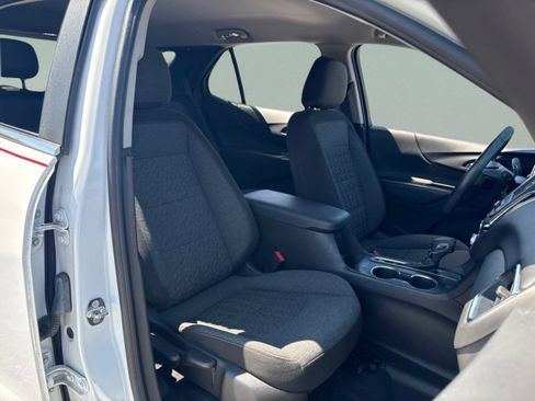 Used 2022 Chevrolet Equinox LT FWD image 28