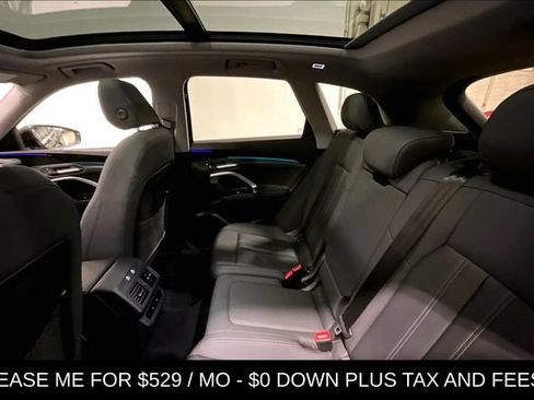Used 2025 Audi Q5 Premium w/ Convenience Package AWD/4WD image 19