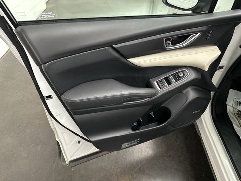 Used 2022 Subaru Ascent Limited w/ Technology Package AWD/4WD image 19