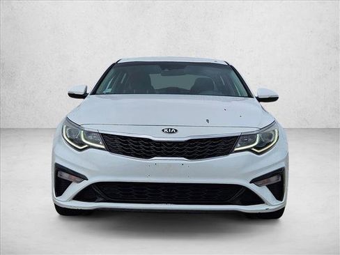 Used 2020 Kia Optima LX FWD image 2