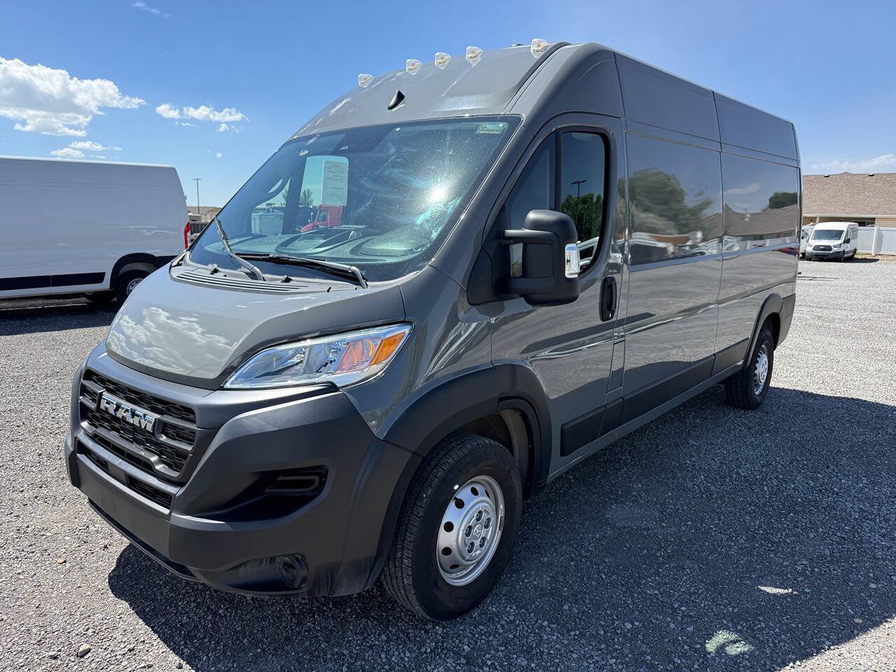 Used 2025 RAM ProMaster 2500 FWD image 7