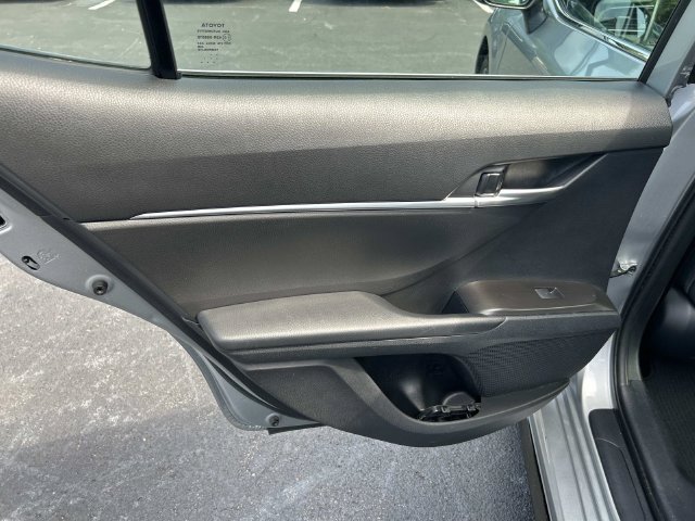 Used 2024 Toyota Camry SE FWD image 15