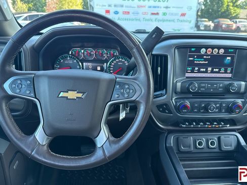 Certified 2017 Chevrolet Silverado 1500 LTZ Z71 w/ LTZ Plus Package AWD/4WD image 17