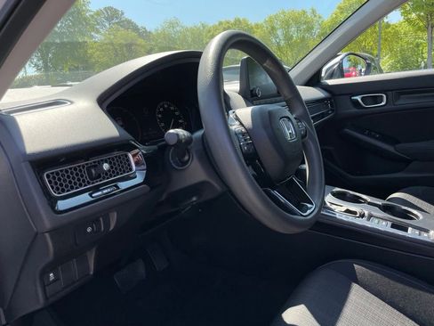 Certified 2025 Honda Civic LX image 26