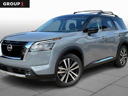 New 2025 Nissan Pathfinder Platinum
