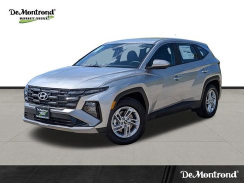 New 2026 Hyundai Tucson SE image 1