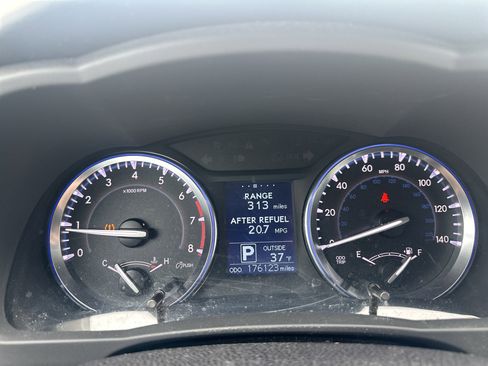 Used 2015 Toyota Highlander Plus image 23