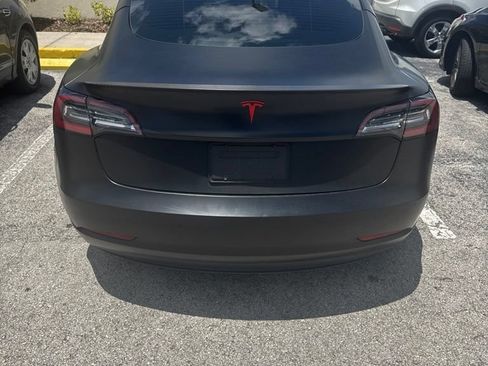 Used 2022 Tesla Model 3 Performance AWD/4WD image 5