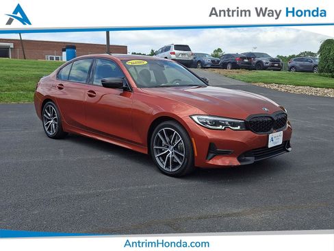 Used 2022 BMW 330i xDrive Sedan w/ Convenience Package AWD/4WD image 1