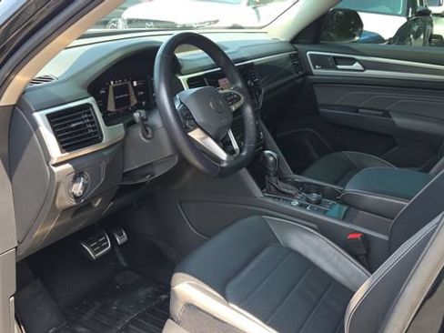 Used 2022 Volkswagen Atlas SEL Premium AWD/4WD image 19