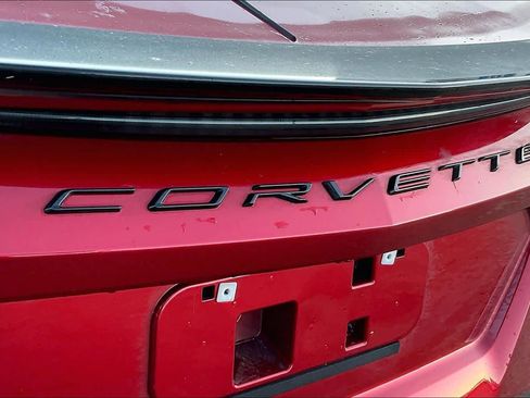 Used 2022 Chevrolet Corvette Stingray Coupe w/ Z51 Performance Package image 27