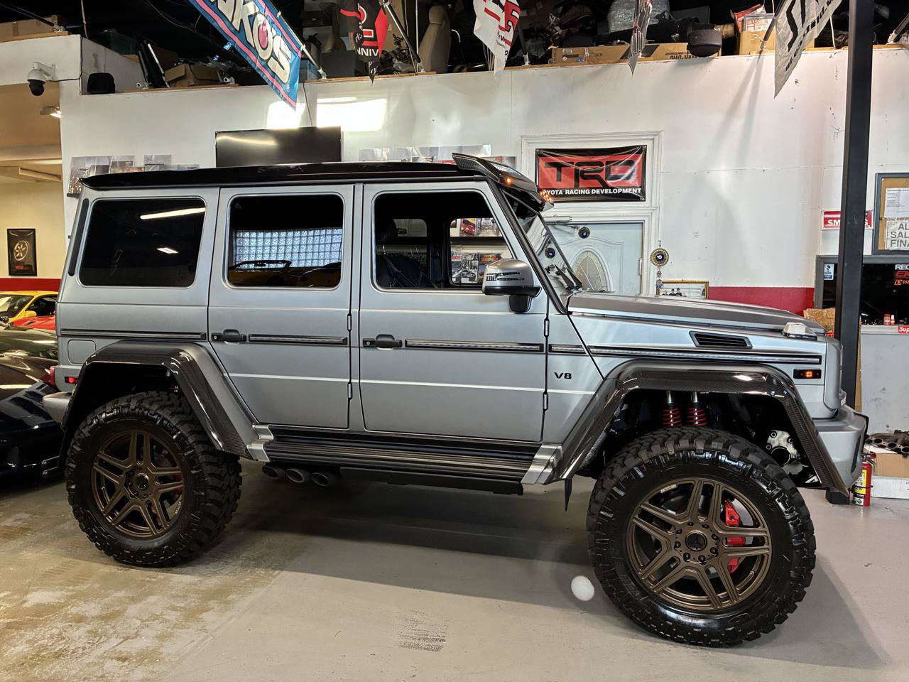 Used 2018 Mercedes-Benz G 550 Squared image 10