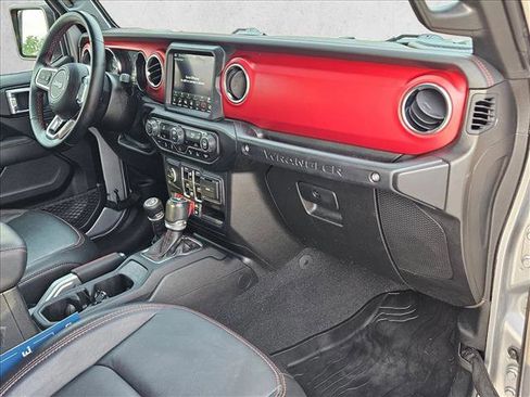 Used 2021 Jeep Wrangler Unlimited Rubicon AWD/4WD image 22
