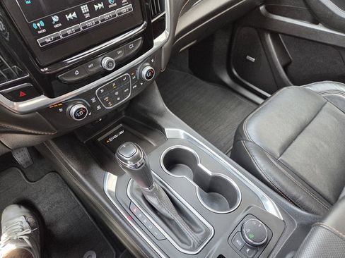 Used 2019 Chevrolet Traverse Premier w/ Redline Edition AWD/4WD image 27