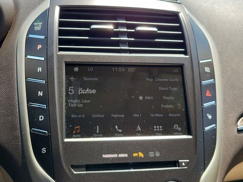 Used 2019 Lincoln MKC Reserve w/ MKC Technology Package AWD/4WD image 19