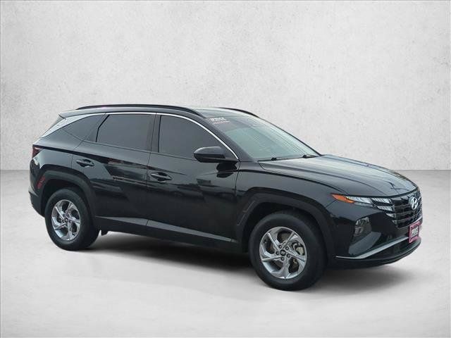 Used 2024 Hyundai Tucson SEL AWD/4WD image 3