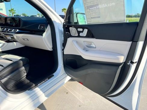 New 2026 Mercedes-Benz GLE 53 AMG 4MATIC image 21