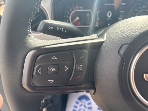 New 2025 Jeep Gladiator Willys image 16