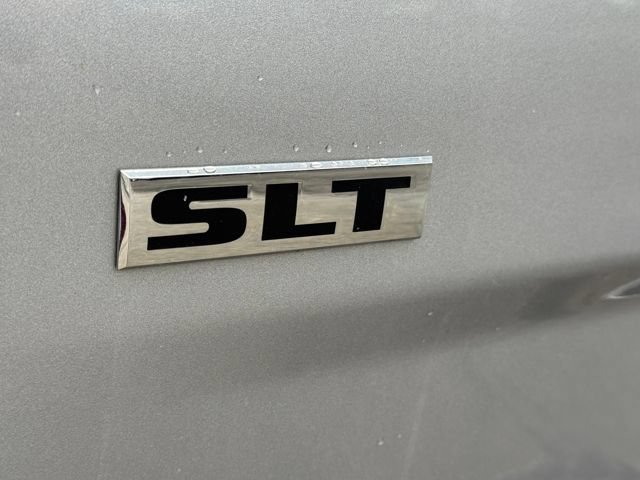 Used 2023 RAM 1500 Classic SLT w/ Protection Group AWD/4WD image 17