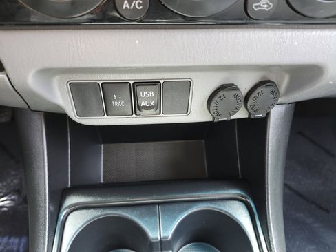 Used 2014 Toyota Tacoma 4x4 Double Cab w/ TRD Off-Road Package image 7