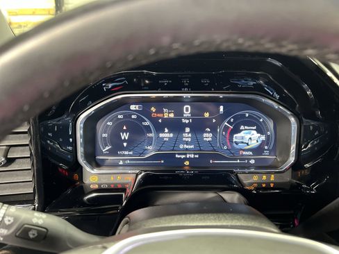 Certified 2024 GMC Sierra 1500 Elevation image 12