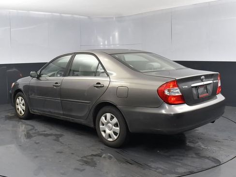 Used 2004 Toyota Camry LE FWD image 7