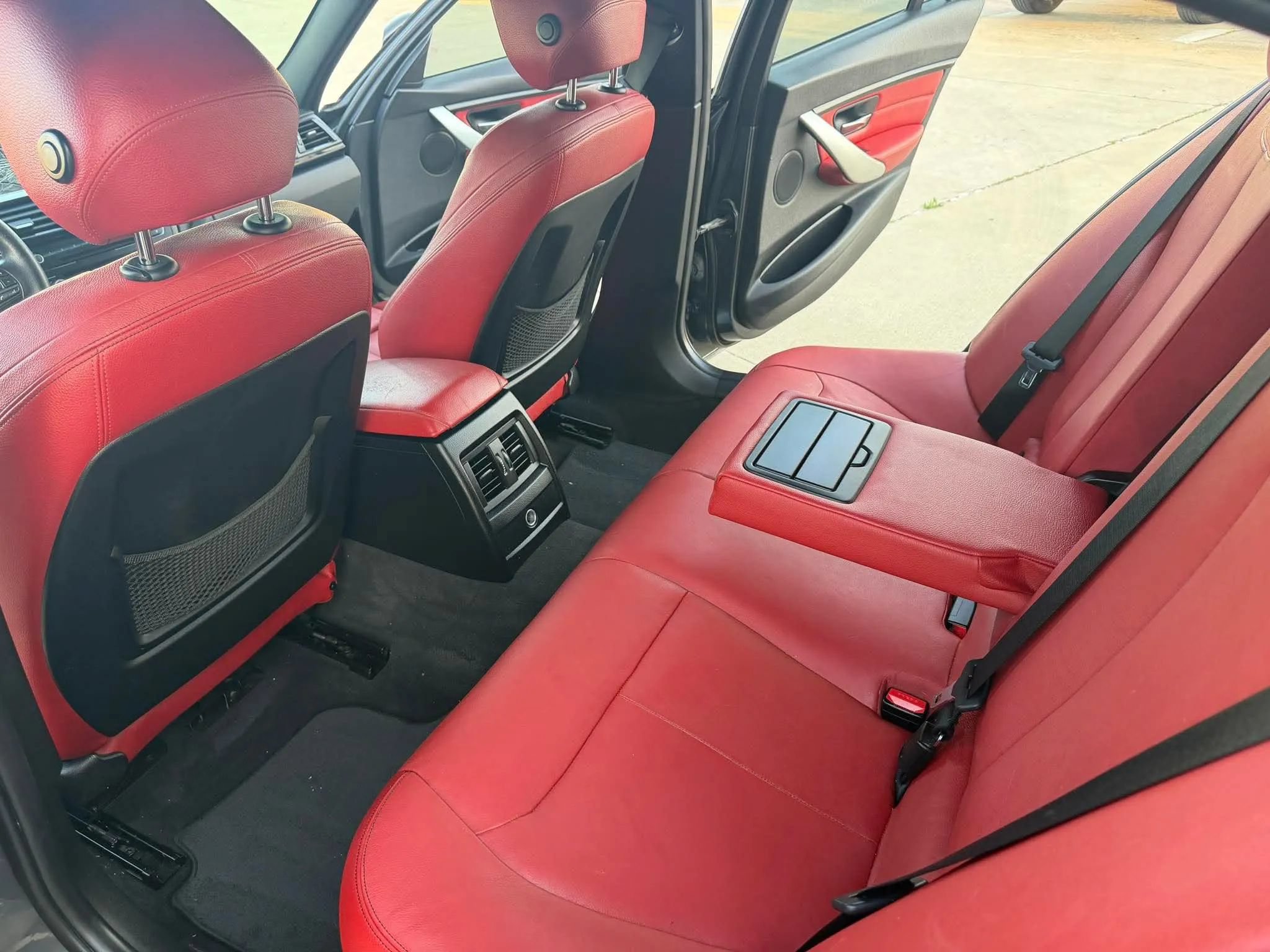 Used 2015 BMW 328i Sedan RWD image 17