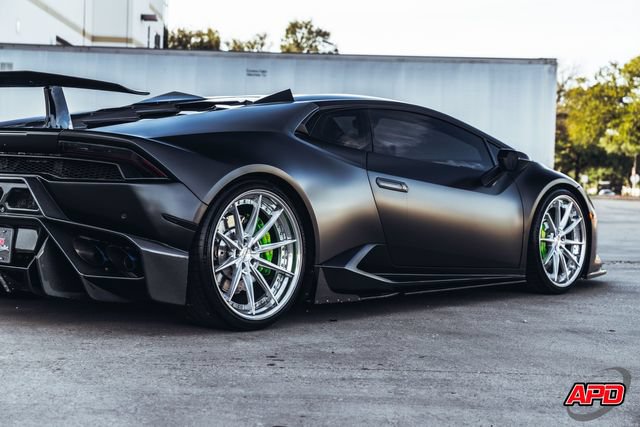 Used 2019 Lamborghini Huracan LP 580-2 RWD image 60