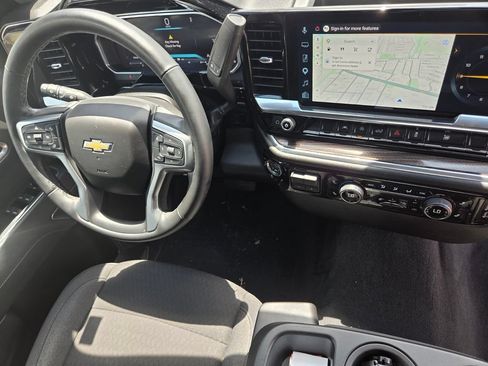 Used 2026 Chevrolet Silverado 1500 LT RWD image 35