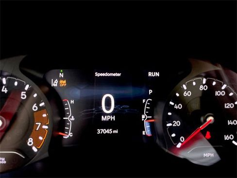 Used 2024 Jeep Compass Trailhawk image 15