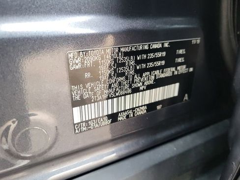 Used 2020 Toyota RAV4 XLE Premium AWD/4WD image 30