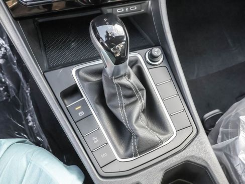 New 2026 Volkswagen Jetta Sport FWD image 32