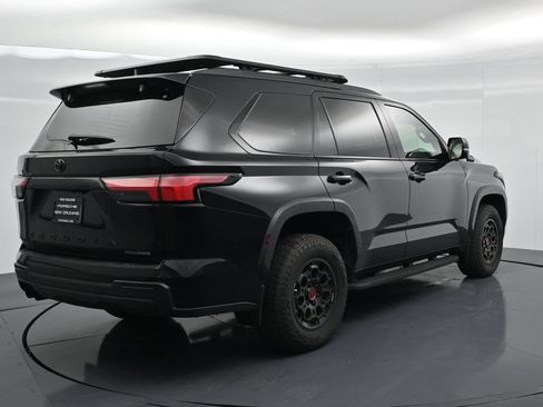 Used 2025 Toyota Sequoia TRD Pro AWD/4WD image 7