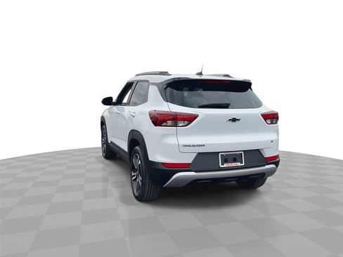 Certified 2023 Chevrolet TrailBlazer LT w/ LPO, Blackout Package FWD image 7