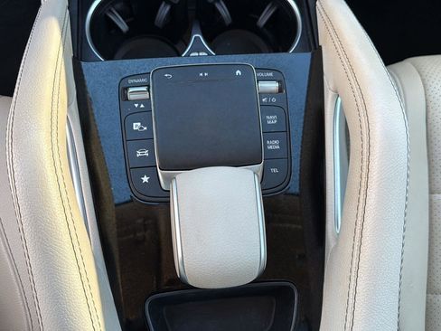 Used 2022 Mercedes-Benz GLE 350 image 18