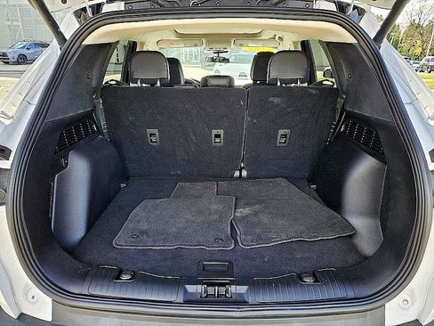 Used 2022 Ford Escape SEL w/ Technology Package image 12