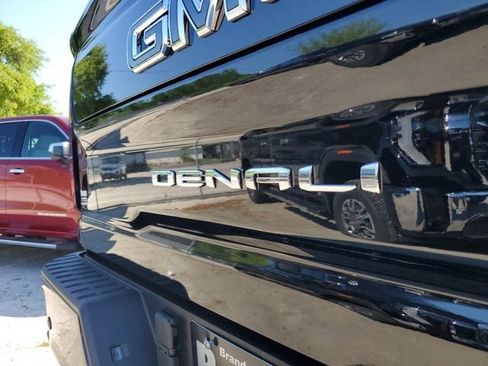 New 2026 GMC Sierra 2500 Denali Ultimate image 9