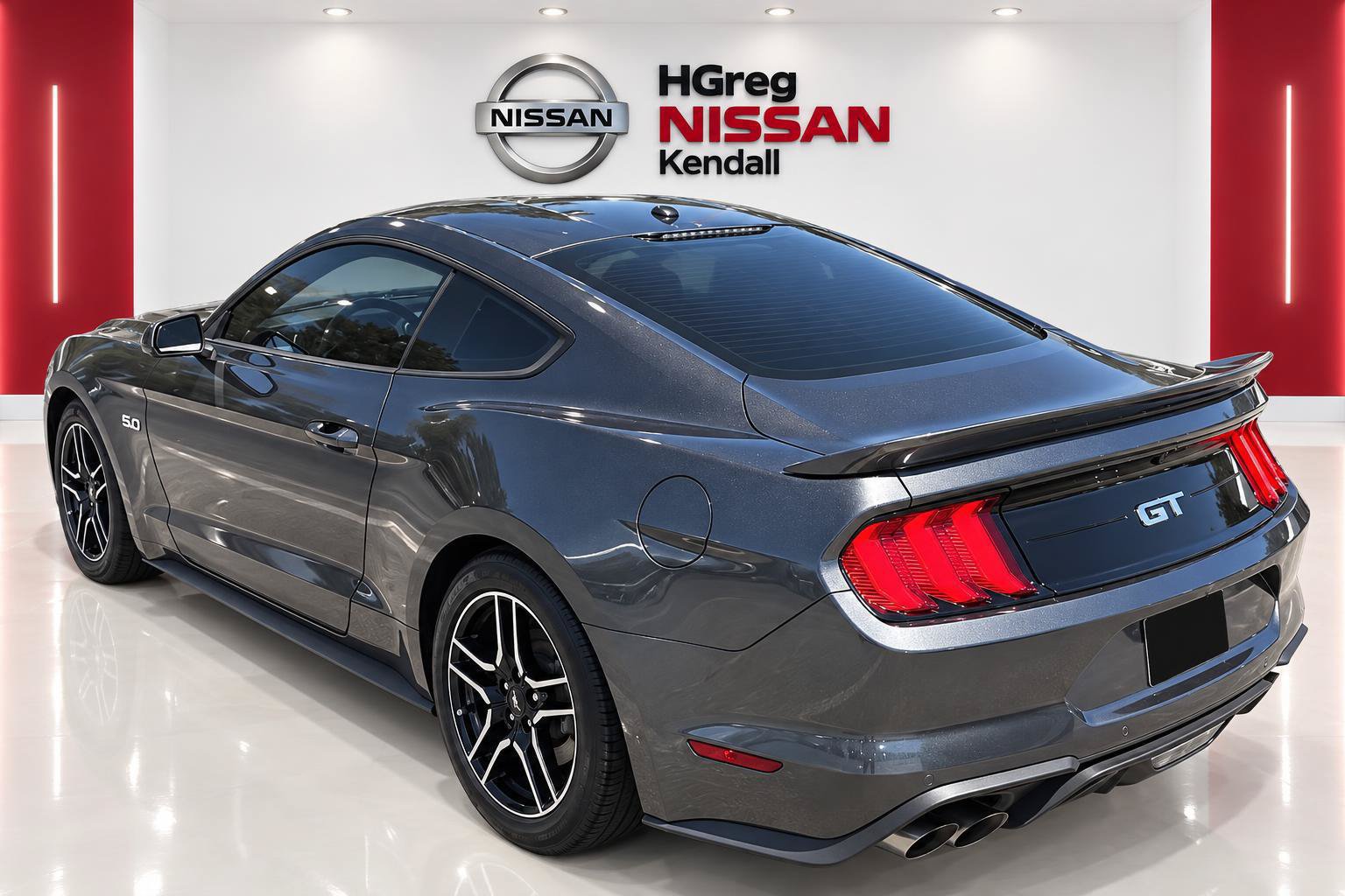 Used 2019 Ford Mustang GT Premium w/ Equipment Group 401A RWD image 2