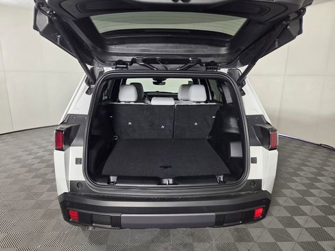 New 2026 Jeep Cherokee Limited AWD/4WD image 19