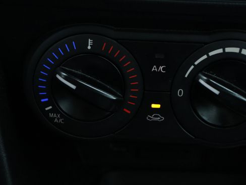 Used 2018 MAZDA MAZDA3 Sport image 24